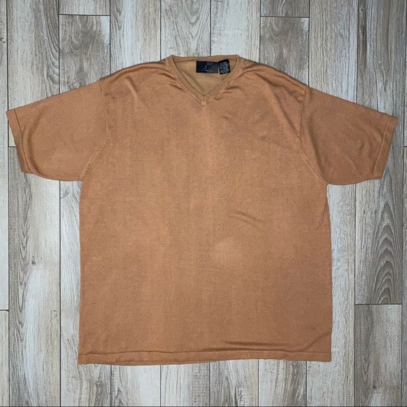 J Ferrar Silk Blend V-Neck Beige Short Sleeve Shirt - Picture 1 of 3